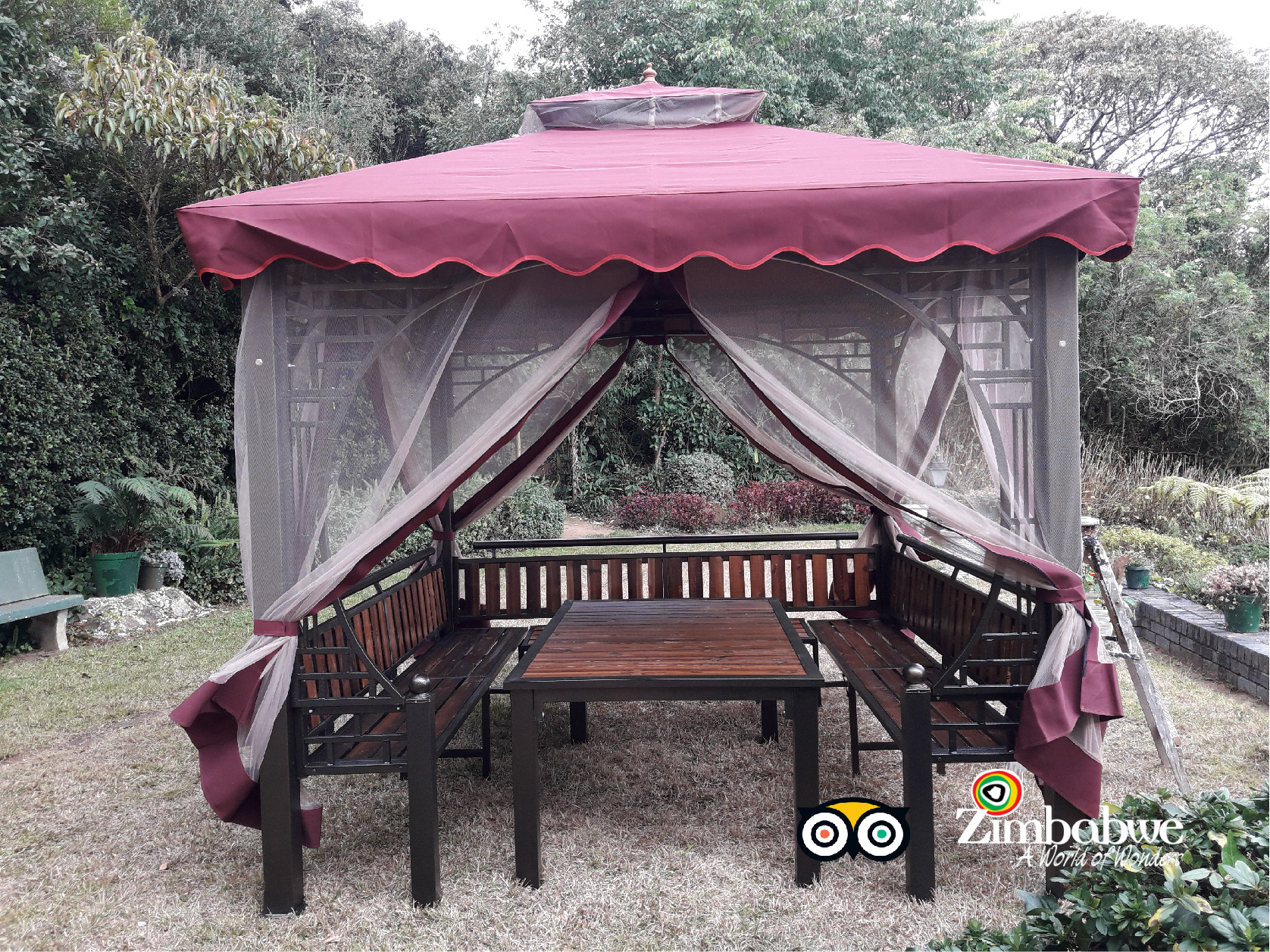 Well equiped gardens for your comfort and entertainment